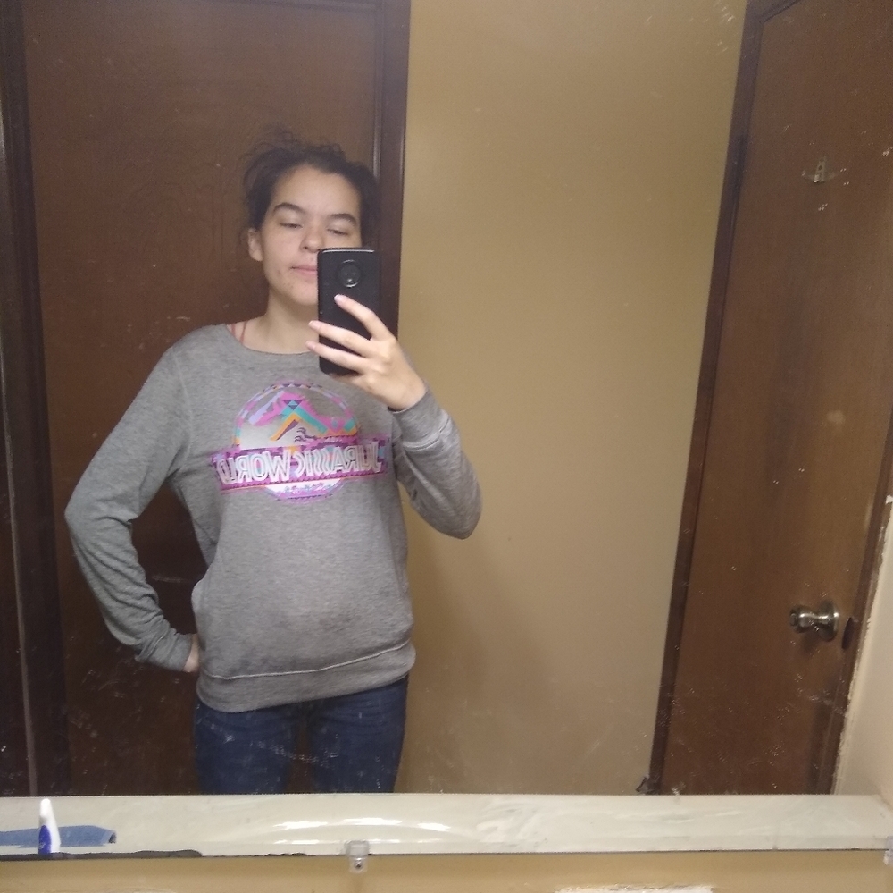 Sweater - Picture 4 of 4